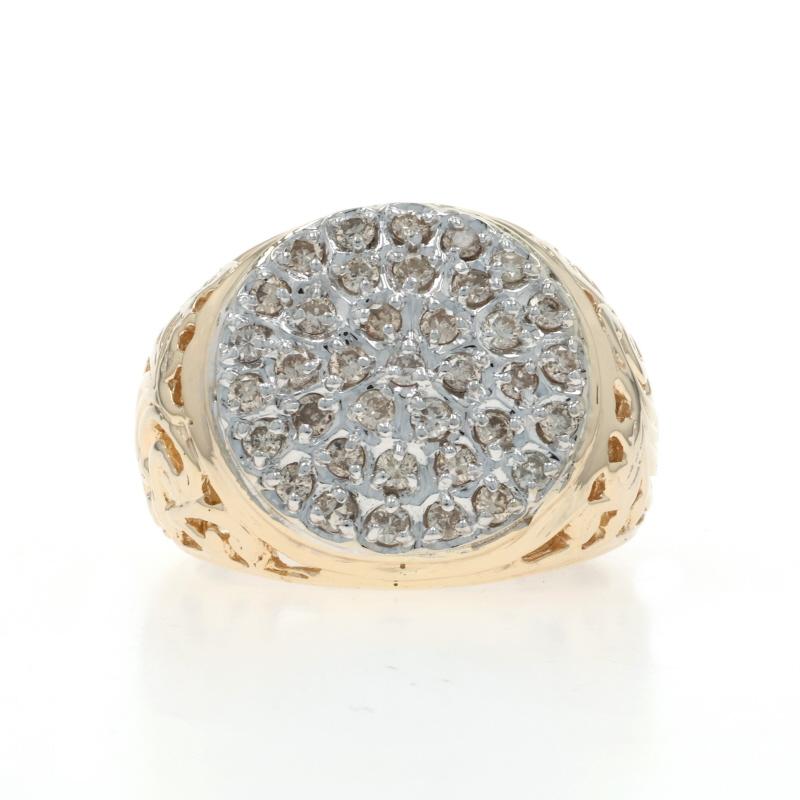 Taille : 10
Frais de taille : Up&Up pour 50 $.

Contenu métallique : Or jaune 10k et or blanc 10k

Informations sur les pierres

Diamants naturels
Carat(s) : .50ctw
Coupe : Brillant rond
Couleur : Champagne Brown
Clarté : I1 - I2

Total des carats :