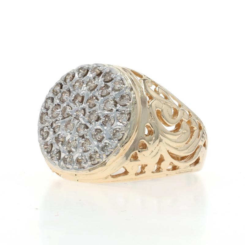 Bague pour homme en or jaune avec diamant - 10k Round Brilliant .50ctw Cluster Excellent état - En vente à Greensboro, NC