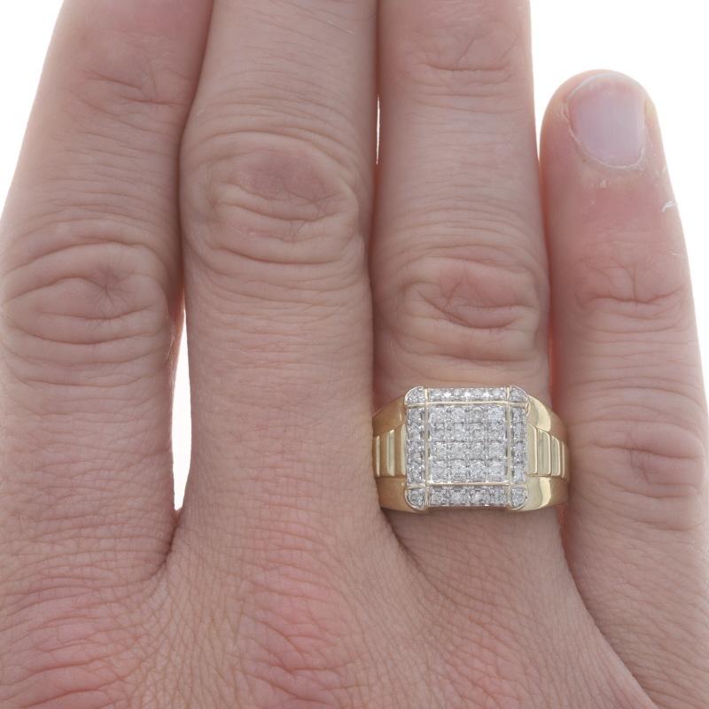 Gelbgold Diamant Herrenring - 10k Rund Brillant .50ctw Cluster Halo (Rundschliff)