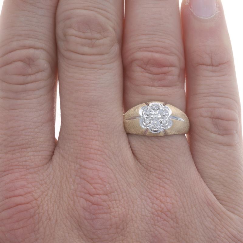 Yellow Gold Diamond Men's Ring - 10k Single Cut .10ctw Floral Cluster In Excellent Condition In Greensboro, NC