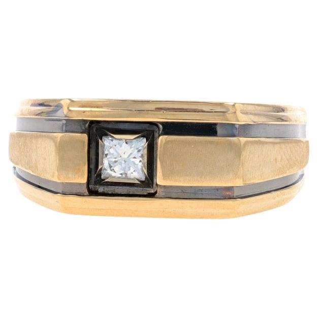 Yellow Gold Diamond Men's Ring - 14k Princess Cut .25ct Solitaire Sz 10 1/4 For Sale