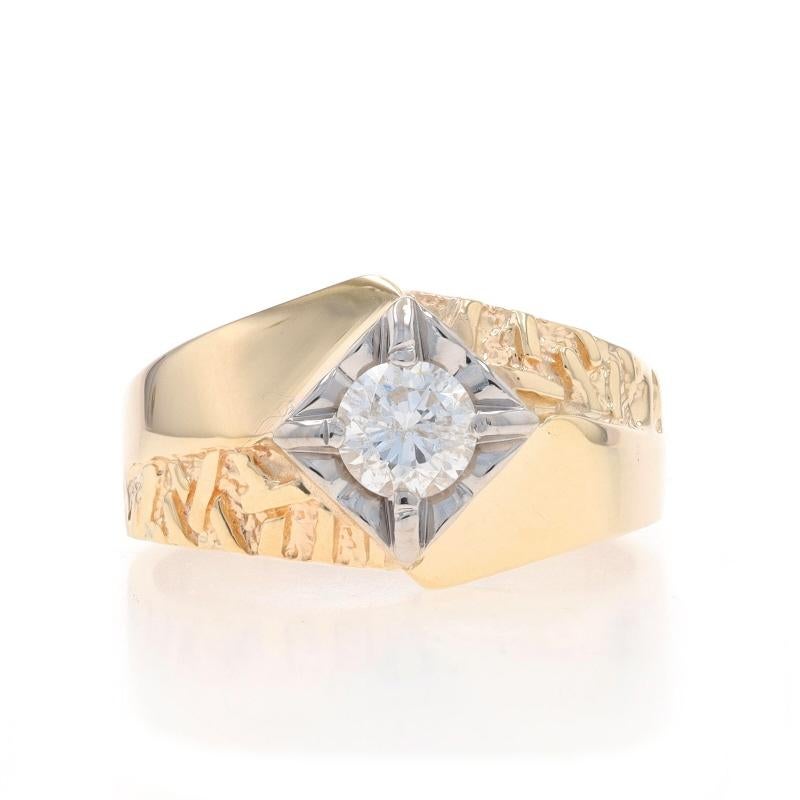 Taille : 9 1/2
Frais de taille : Up&Up 3 tailles pour $50 ou Down 2 tailles pour $40

Contenu métallique : Or jaune 14k et or blanc 14k

Informations sur les pierres

Diamant naturel
Carat(s) : .70ct
Coupe : Brillant rond
Couleur : F
Clarté :