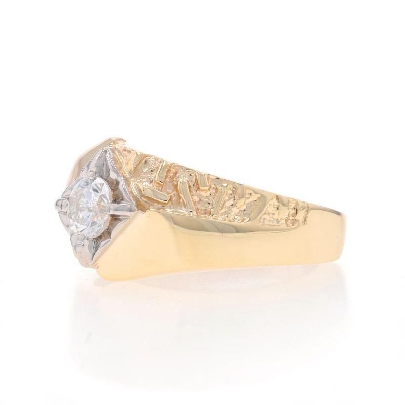 Bague pour homme en or jaune avec diamant - 14k Round .70ct Solitaire Euro Shank Textured Excellent état - En vente à Greensboro, NC