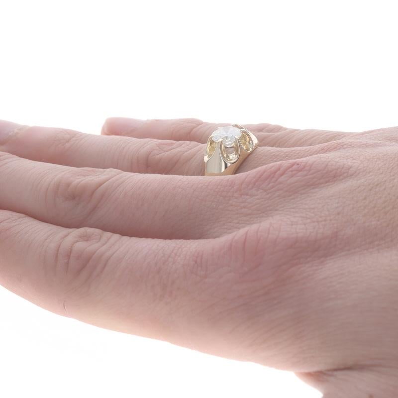 Women's Yellow Gold Diamond Men's Ring - 14k Round Brilliant 1.50ct Buttercup Solitaire For Sale