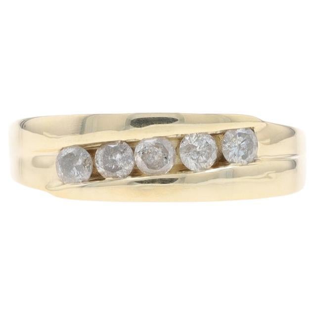 Alliance en or jaune pour hommes avec diamants - 10k Round .50ctw Five-Stone Ring en vente