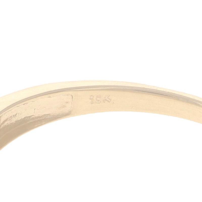 Yellow Gold Diamond Men's Wedding Band - 10k Round Brilliant .10ctw Ring im Angebot 3