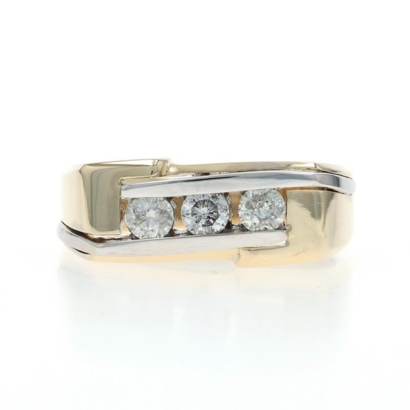 Taille : 10
Frais de taille : Up&Up 1 taille pour 60$ ou Down 1/2 taille pour 40

Contenu métallique : Or jaune 14k et or blanc 14k

Informations sur les pierres

Diamants naturels
Carat(s) : .60ctw
Coupe : Brillant rond
Couleur : J - K.
Clarté :