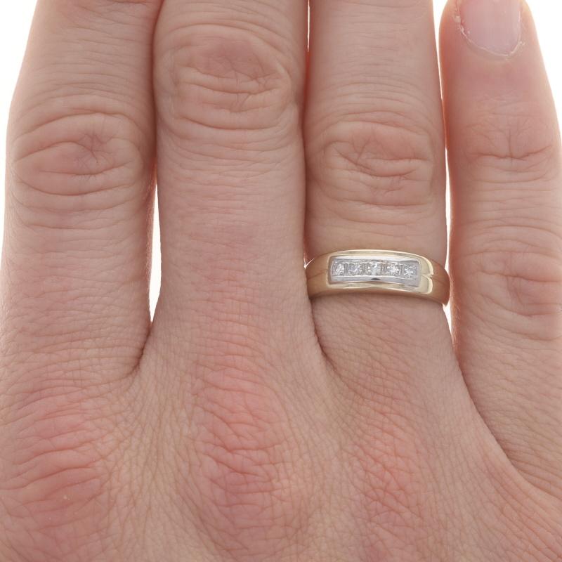 Gelbgold Diamant Herren-Ehering - 14k Single Cut .12ctw Fünf-Stein-Ring (Einfacher Schliff) im Angebot