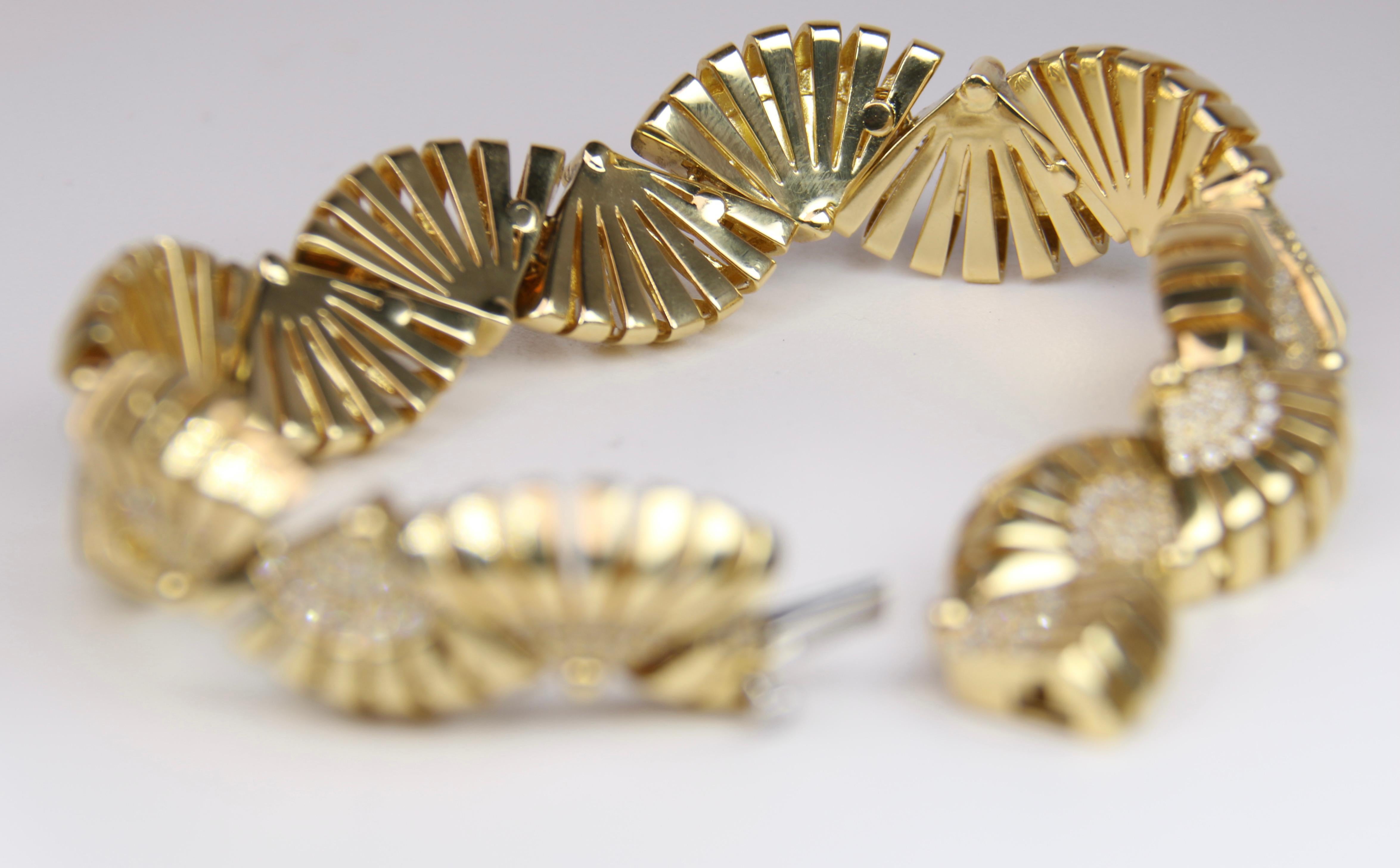 Modern Yellow Gold Diamond Miseno Fan Bracelet For Sale