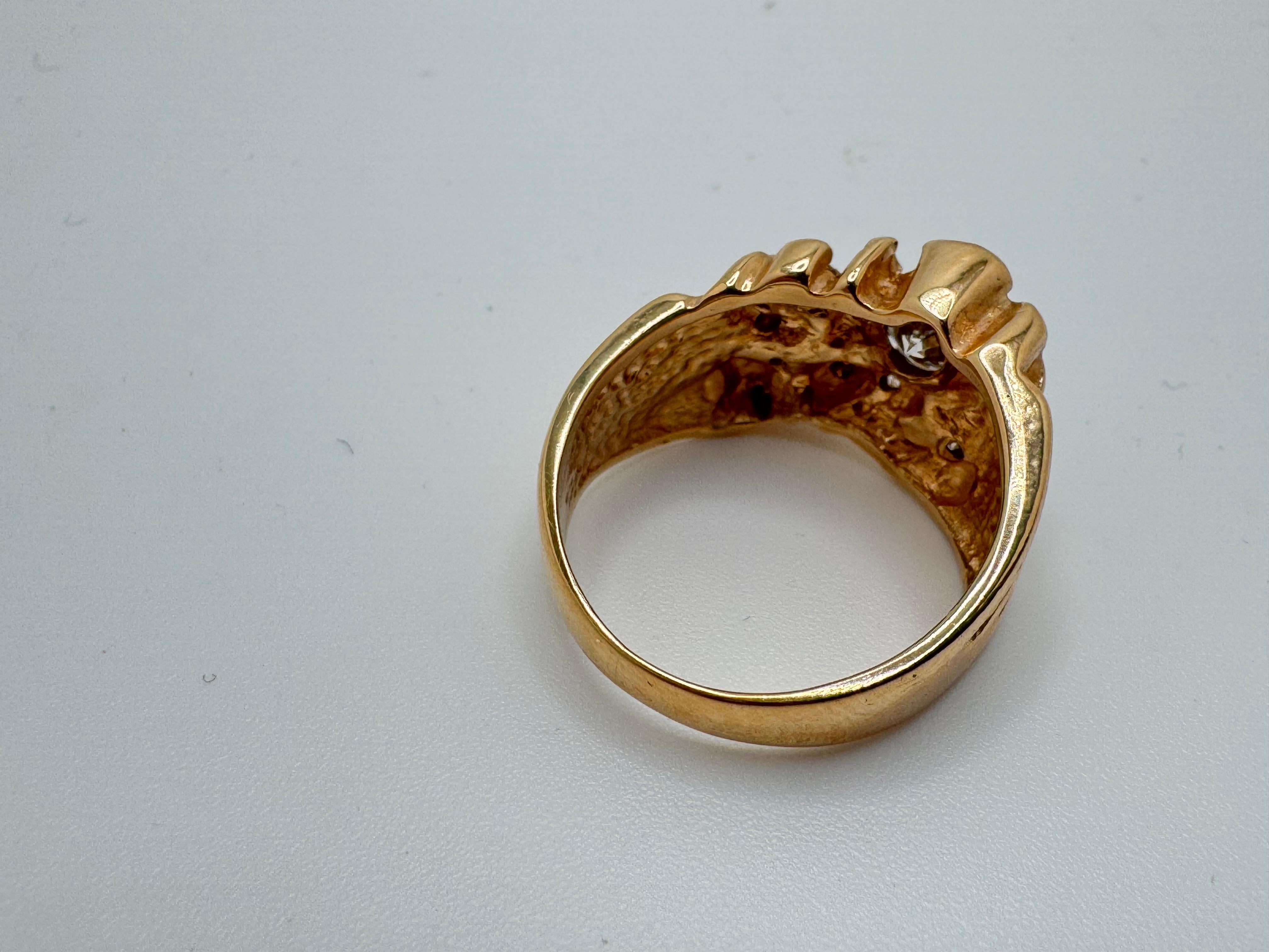 Anello con pepita di diamante in oro giallo in vendita 1
