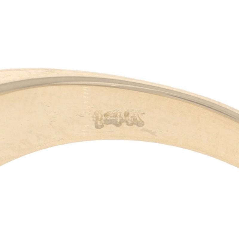 Bague unisexe en or jaune avec pépite de diamant 14k bague ronde brillante .10ctw en vente 2