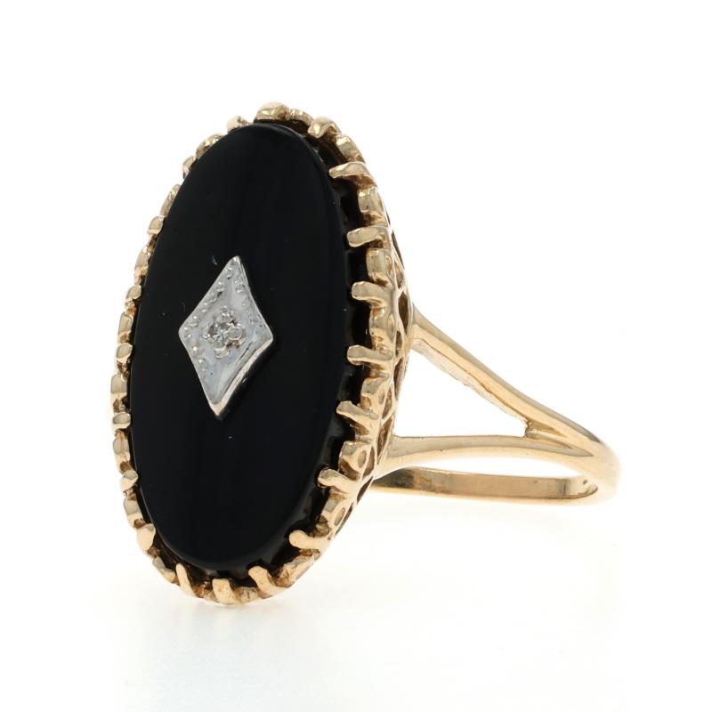 Bague en or jaune avec diamant et onyx - 10k Single Excellent état - En vente à Greensboro, NC