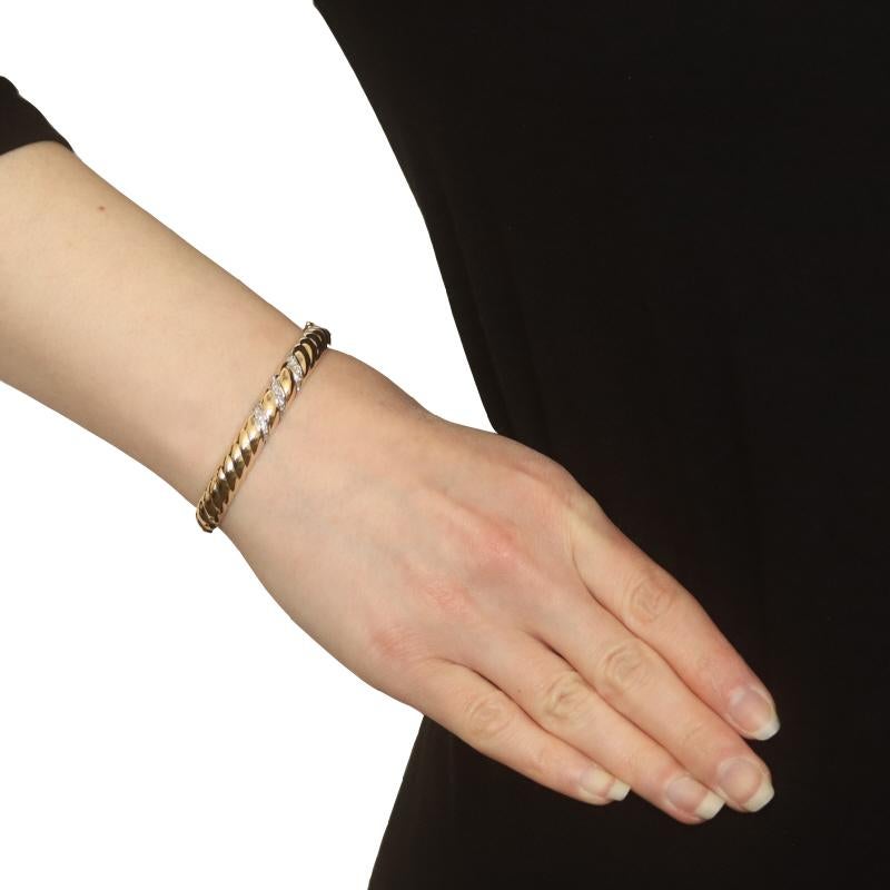 Taille ovale Bracelet en or jaune avec diamant ovale - 18k Single Cut .30ctw Rope Twist en vente