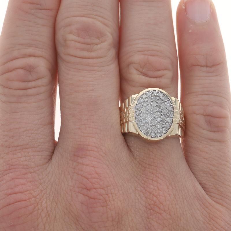 Taille ovale Bague homme en or jaune avec diamant ovale 10k simple 1.00ctw Nugget en vente