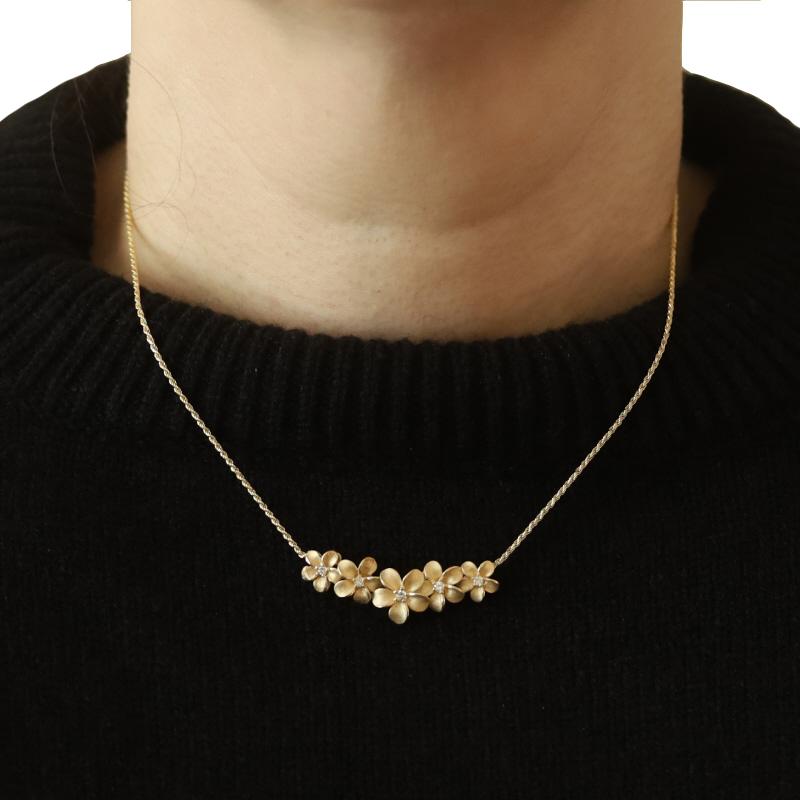 Gelbgold Diamant Plumeria Bar Halskette 16 3/4