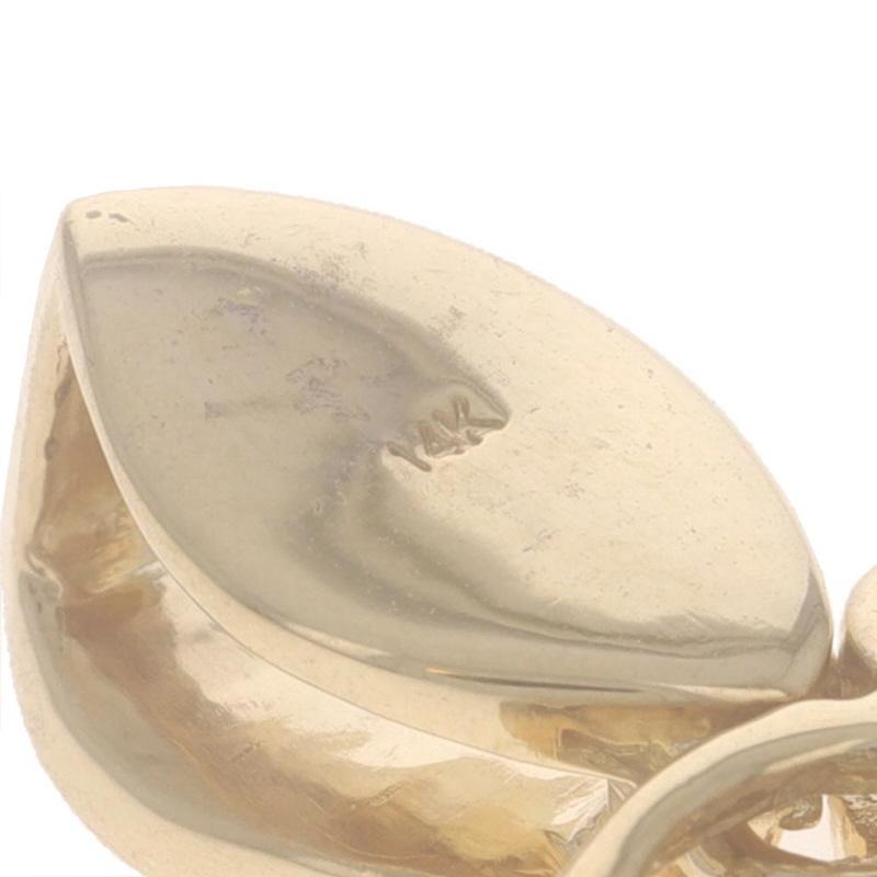 Donna Ciondolo solitario con diamante Plumeria in oro giallo - Fiore rotondo .16ct 14k in vendita