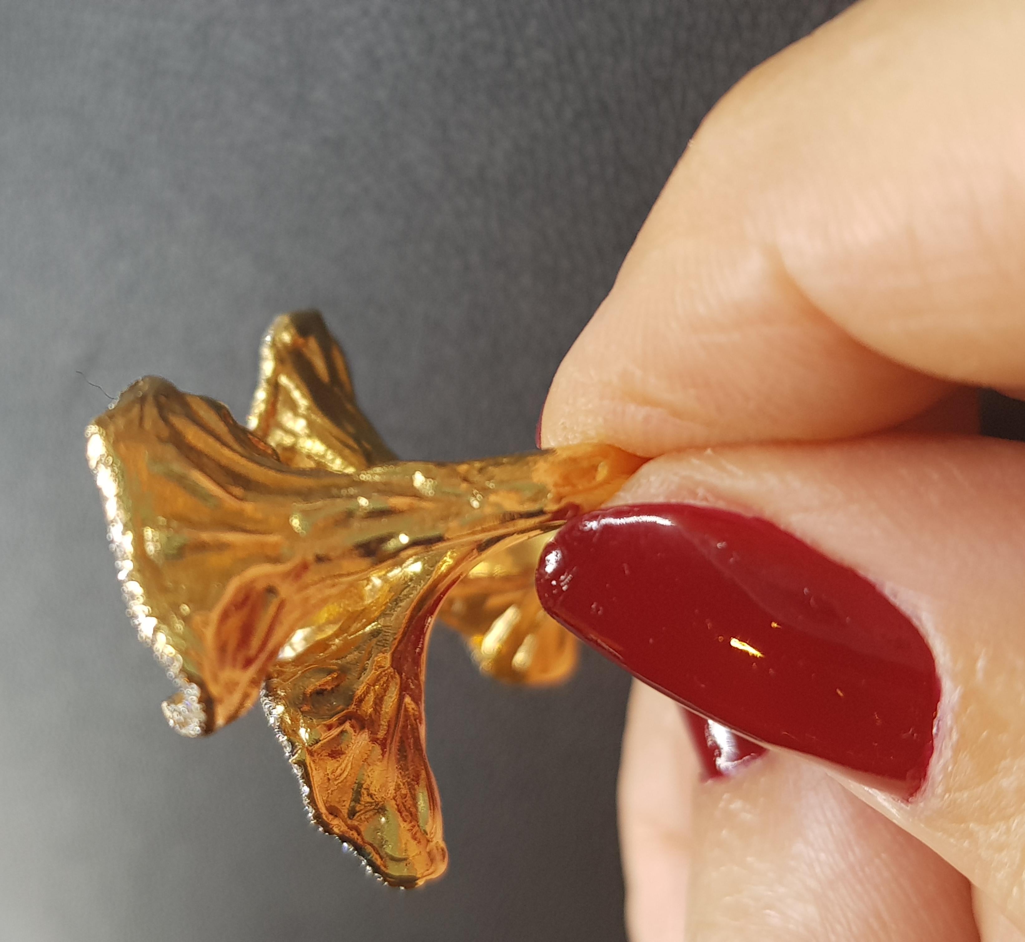 Women's Yellow Gold Diamond Poppy Flower Ring For Sale