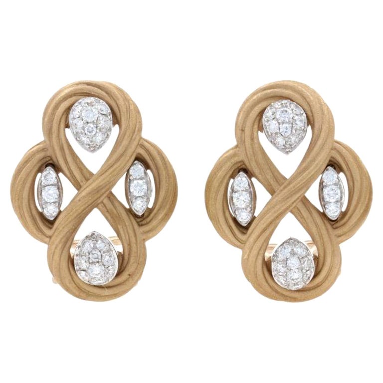 Pendientes Nudo Infinito Cuatrifolio Diamante Oro Amarillo, 18k Redondos .40ctw Agujereados