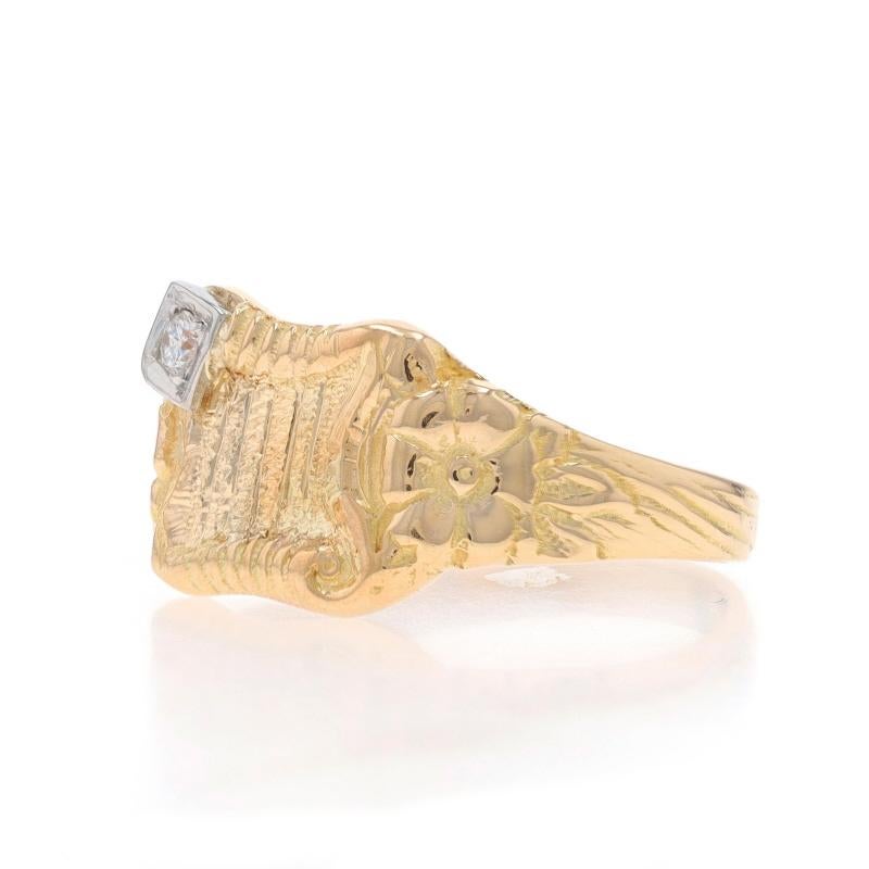 Yellow Gold Diamond Retro Floral Solitaire Ring - 14k Round Brilliant In Excellent Condition For Sale In Greensboro, NC