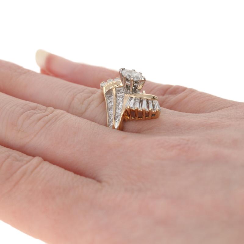 Verlobungsring aus Gelbgold mit 1,80 Karat Diamant im Marquise-Schliff, 14 Karat im Zustand „Hervorragend“ in Greensboro, NC