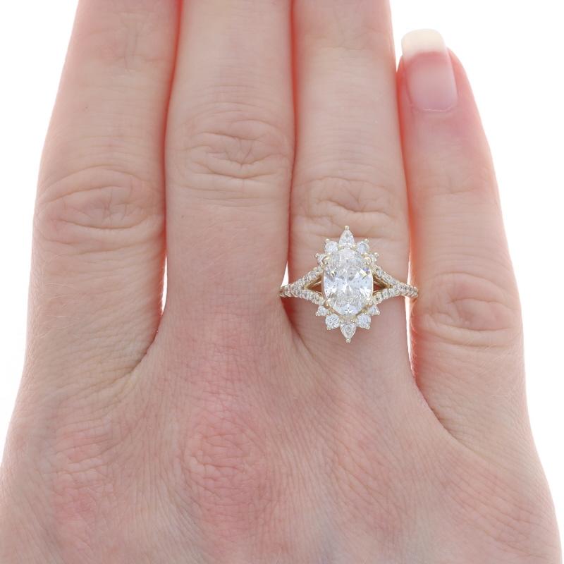 Taille ovale Bague en or jaune avec diamant - 14k Oval 2.90ctw GIA en vente