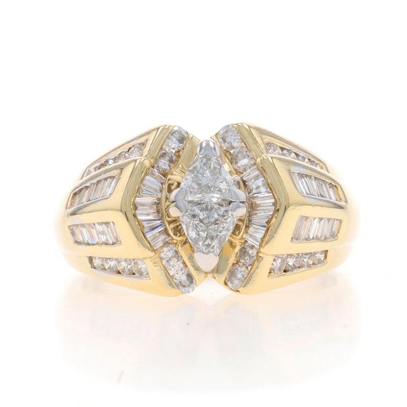 Taille : 9
Frais de taille : Up&Up pour 40 $ ou Down pour 40 $.

Contenu métallique : Or jaune 14k et or blanc 14k

Informations sur les pierres

Diamants naturels
Carat(s) : 1.50ctw
Taille : Trillion, Brilliante ronde et Baguette
Couleur : G -