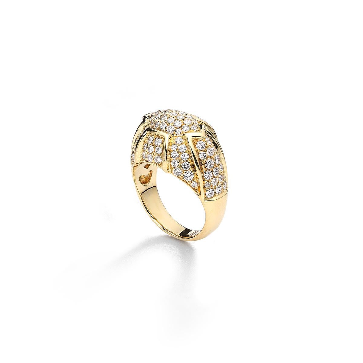 Ring in 18kt yellow gold set with 119 diamonds  1.96 cts Size 55  