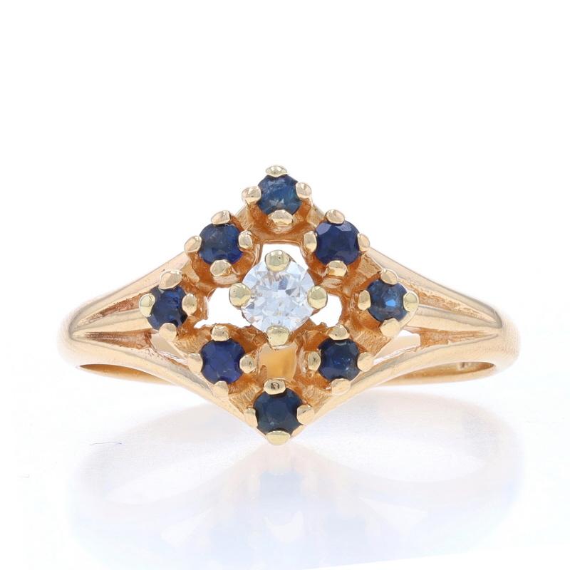 Bague en or jaune avec halo de diamants et de saphirs - 14k Brillant rond .50ctw