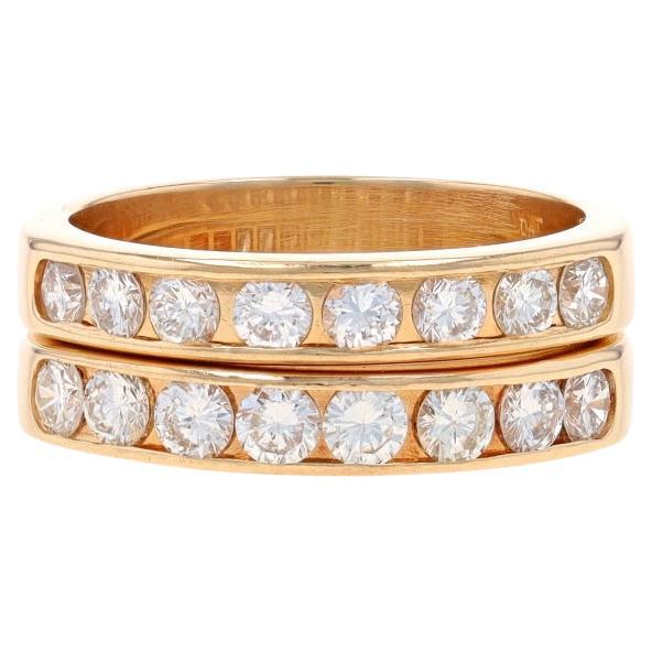 Lot de 2 bracelets en or jaune avec diamants - 14k ronds 1.00ctw Channel Set Wedding Rings en vente