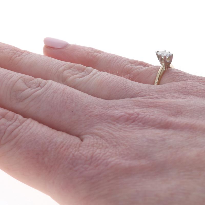 Yellow Gold Diamond Solitaire Engagement Ring 14k Marquise .30ct In Excellent Condition For Sale In Greensboro, NC