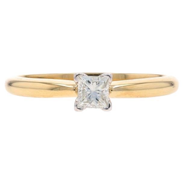 Anillo de compromiso solitario de diamantes en oro amarillo - 14k Princesa 0.25ct