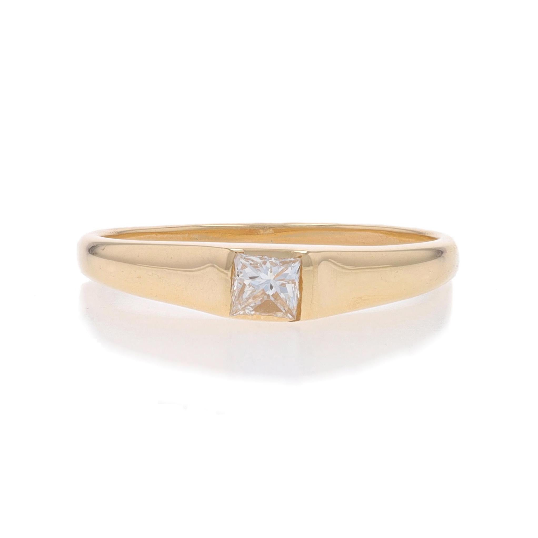 Size: 6 1/2
Sizing Fee: Up 2 sizes for $30 or Down 1 1/2 sizes for $30

Metal Content: 14k Yellow Gold

Stone Information

Natural Diamond
Carat(s): .16ct
Cut: Princess
Color: G
Clarity: VS2

Total Carats: .16ct

Style: Solitaire

Measurements

Face