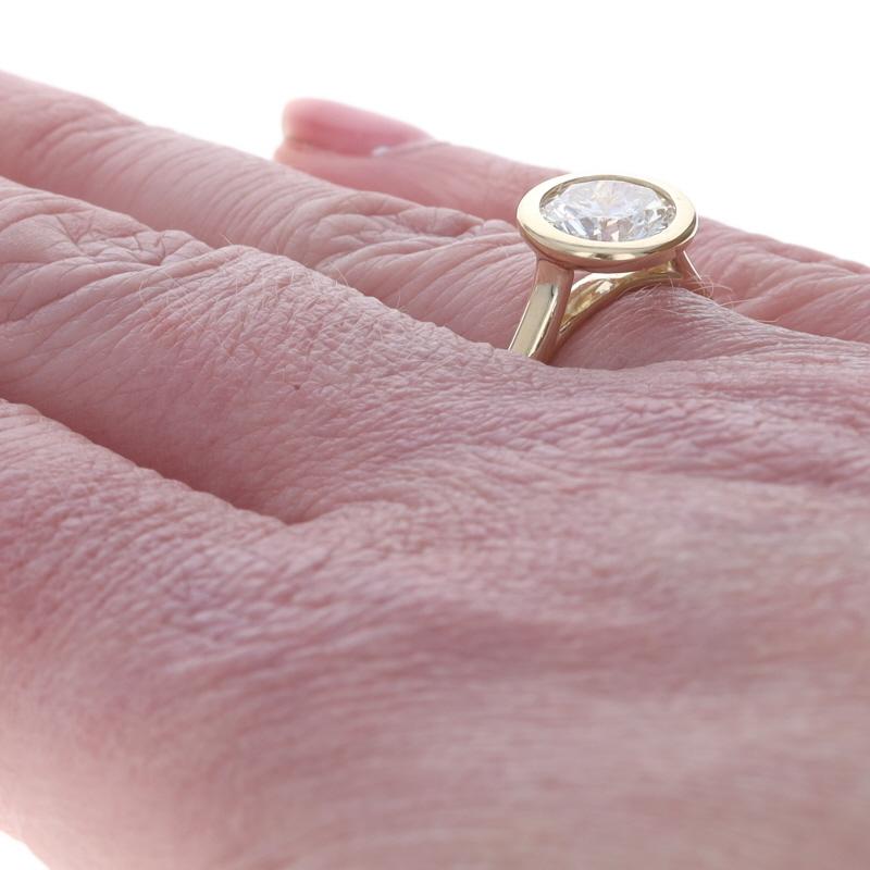 De las mujeres Anillo de compromiso solitario de diamantes de oro amarillo 14k Rd 1.76ct GIA Bisel Catedral en venta