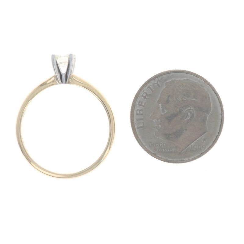 Anillo de compromiso solitario de oro amarillo con diamante 14k brillante redondo .35ct en venta 1