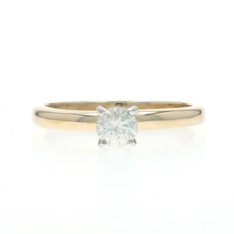 Talla: 8
Tasa de tallaje: 2 tallas más por 50 $ o 1 talla menos por 40 $.

Contenido de metal: Oro amarillo de 14 quilates y oro blanco de 14 quilates

Información sobre Stone

Diamante natural
Quilate(s): .40 ct
Talla: Redondo brillante
Color: