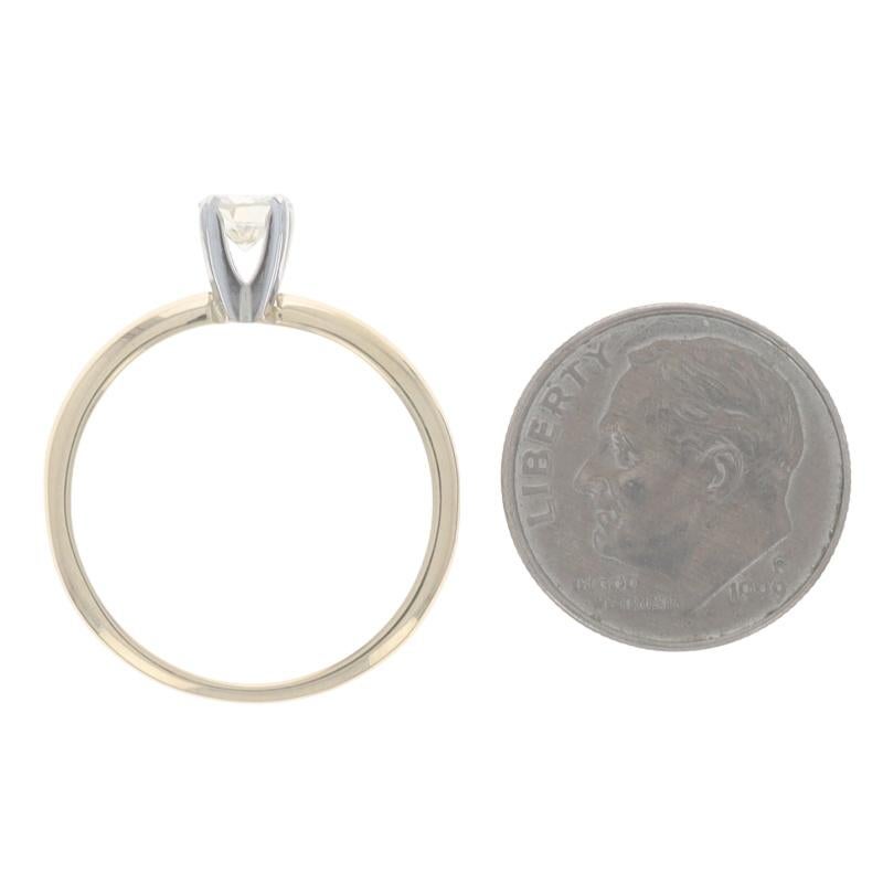Anillo de compromiso solitario de diamantes en oro amarillo - 14k Brillante redondo .40ct en venta 1
