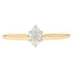 Anello di fidanzamento solitario con diamante in oro giallo 18k Oval .25ct