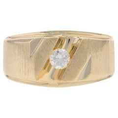 Bague pour homme en or jaune avec solitaire en diamant - 14k Round Brilliant .25ct Brushed