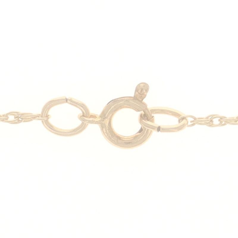 Collier en or jaune avec pendentif solitaire en diamant 16