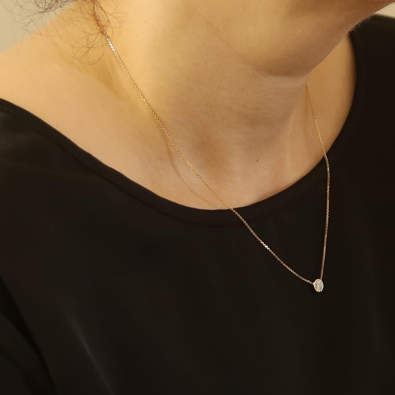 Donna Collana con diamante solitario in oro giallo 18
