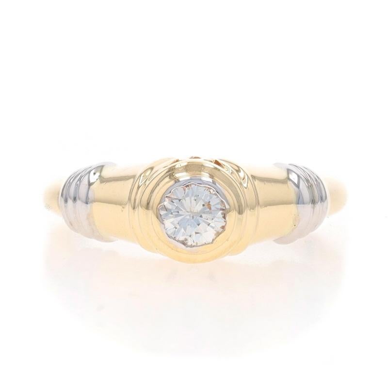 Taille : 6
Frais de taille : Up&Up 2 tailles pour $40 ou Down 1 taille pour $40

Contenu métallique : Or jaune 14k et or blanc 14k

Informations sur les pierres

Diamant naturel
Carat(s) : .25ct
Coupe : Brillant rond
Couleur : I
Clarté : SI2

Total