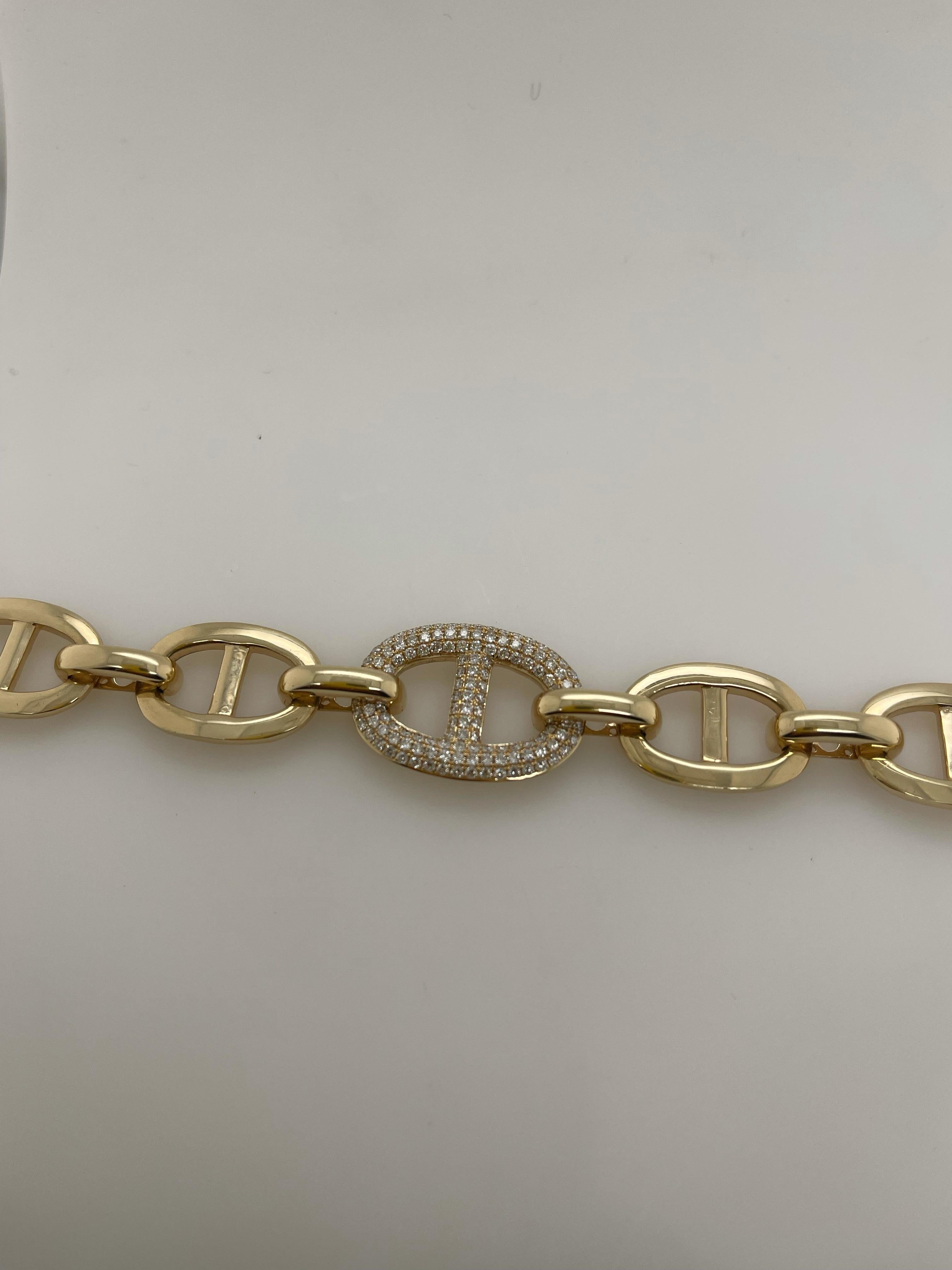 Yellow Gold Diamond Split Oval Link Chain Bracelet For Sale 1