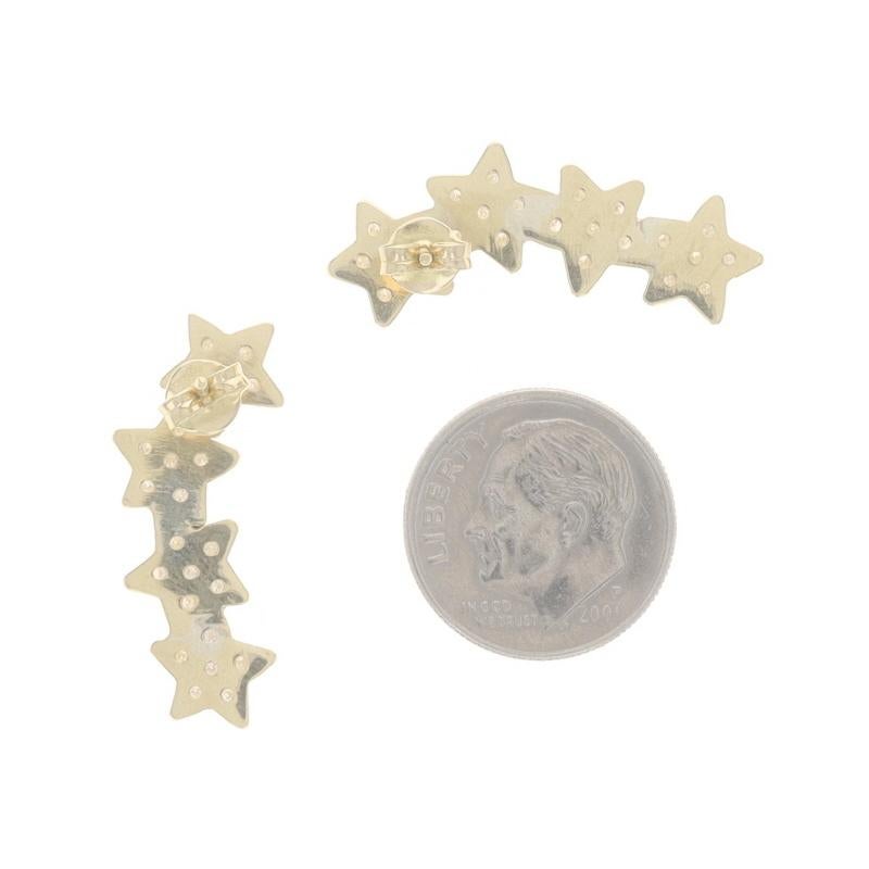 Orecchini a goccia curvi con diamante in oro giallo 18k tondo .48ctw Celestial Pierced In condizioni ottime in vendita a Greensboro, NC