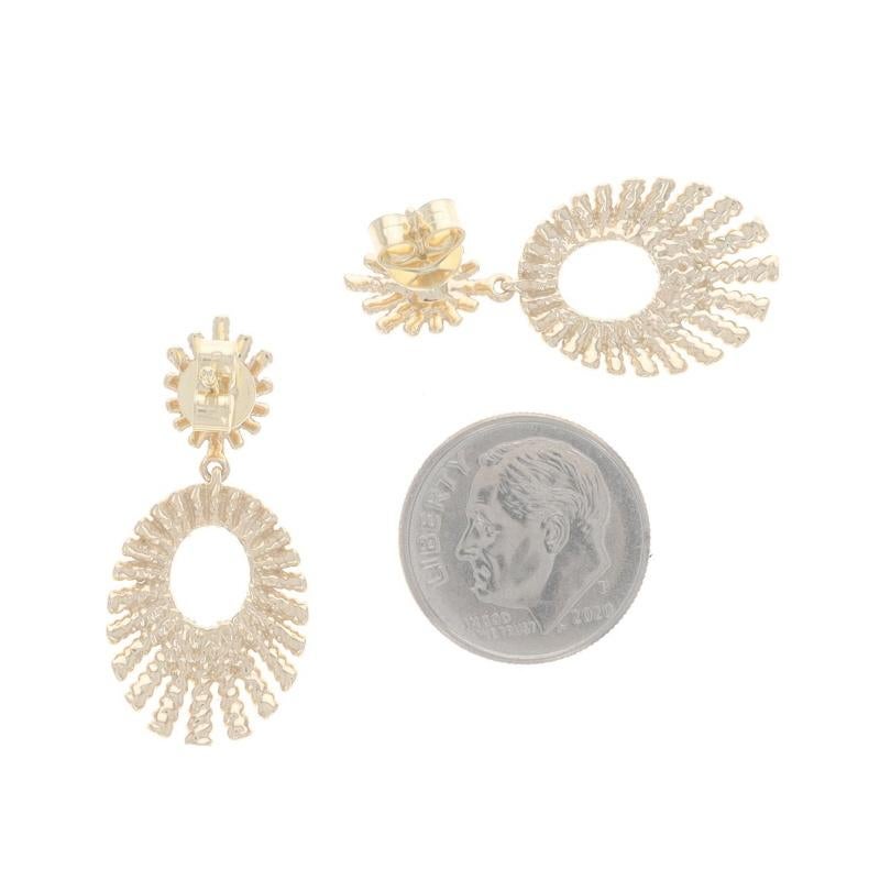 Orecchini pendenti ovali con diamanti in oro giallo - 14k Round .46ctw Pierced In condizioni Nuovo in vendita a Greensboro, NC