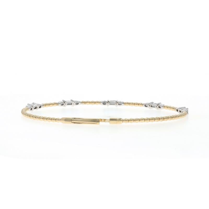 Bracelet flexible en or jaune avec diamants - 14k Baguette .68ctw Pour femmes en vente