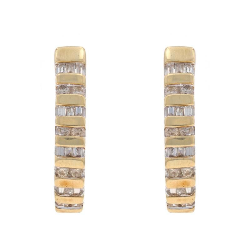 Gelbgold Diamantstreifen-Ohrringe -10k Rnd & Baguette .50ctw Oval durchbohrt (Baguetteschliff)