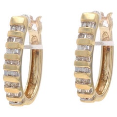 Gelbgold Diamantstreifen-Ohrringe -10k Rnd & Baguette .50ctw Oval durchbohrt