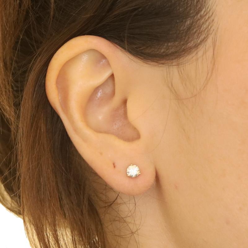 Taglio rotondo Orecchini con diamanti in oro giallo - 14k Brilliante rotondo da 0,80 ct. in vendita