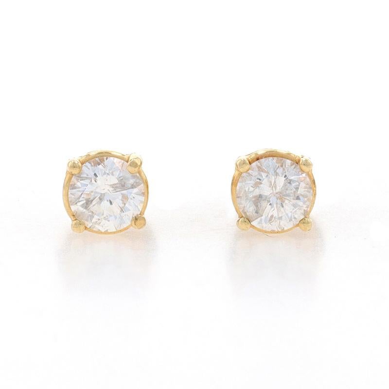 Contenu du métal : Or jaune 14k

Informations sur les pierres
Diamants naturels
Carat(s) : .90ctw
Coupe : Brillant rond
Couleur : H
Clarté : I1

Total des carats : .90ctw

Style : Goujon
Type de fermeture : Fermeture La Pousette

Mesures
Diamètre :