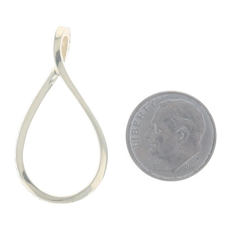 Pendentif goutte en or jaune 14k diamant rond brillant .25ctw Excellent état - En vente à Greensboro, NC